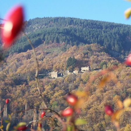 Gite De Chapeleche Les Chataigniers Gluiras Bagian luar foto